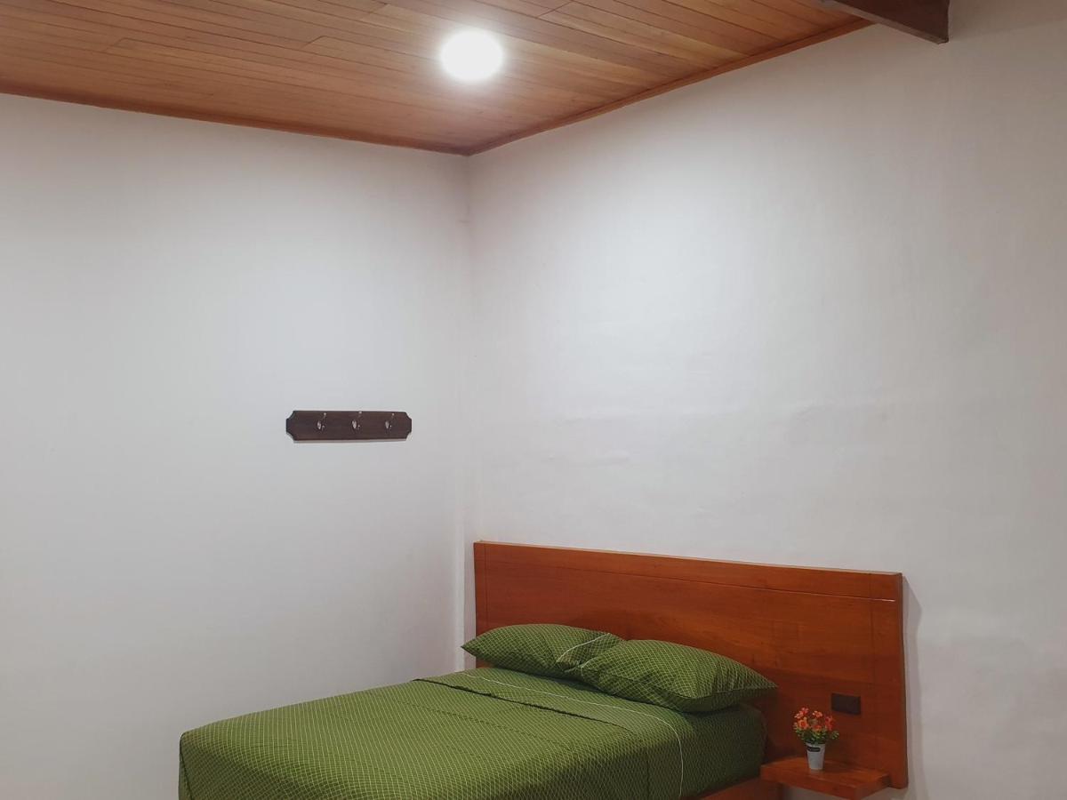 Suite Amoblada En Santa Cruz Puerto Ayora  Exterior foto